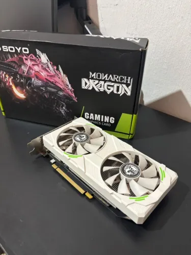 placa de vídeo rtx 2060 super SOYO versão branca