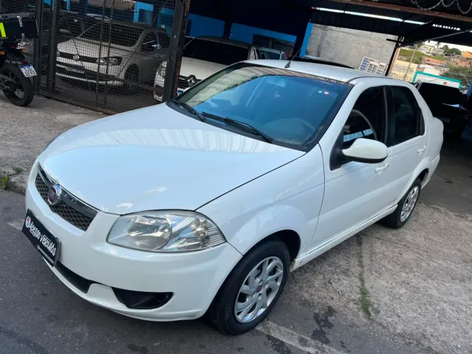 Fiat Siena EL 1.4 MPI Fire Flex 8V 4P 2015