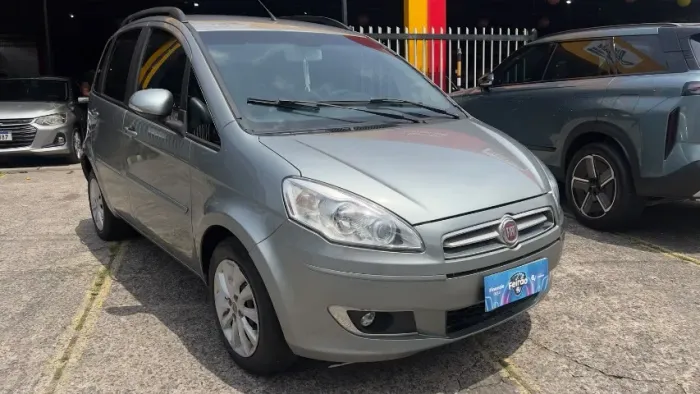 Fiat Idea Attractive 1.4 Fire Flex 8V 5P 2015