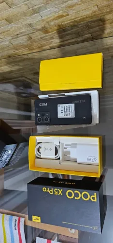 Poco X5 PRO 256 GB - Na caixa