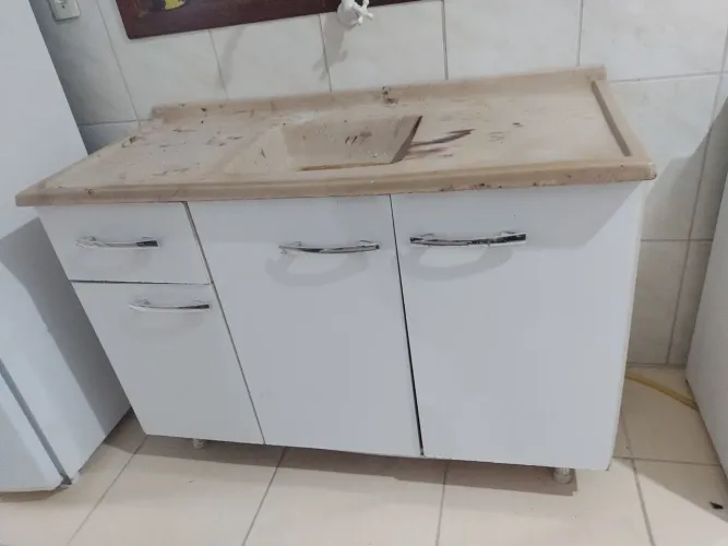 Balcão de pia com cuba 