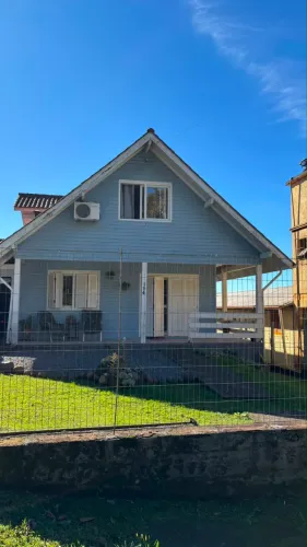 Linda casa em Canela