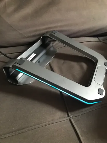 Suporte Gamer RGB para Notebook 