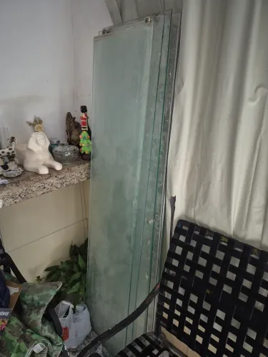 Vendo vidro de box retirado de 2 box quadrado