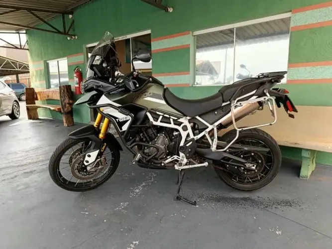 Triumph tiger 900 rally pro 2023 trail