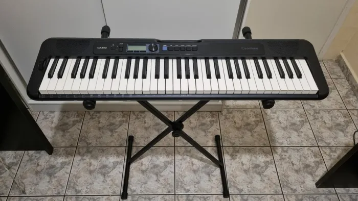 Teclado Casio CT-S300