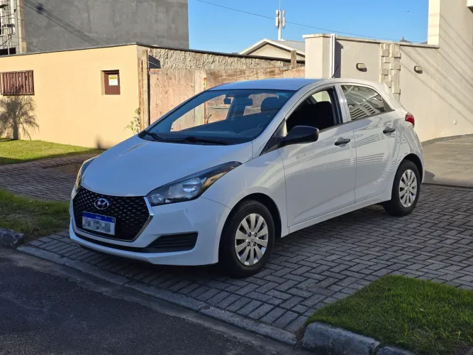 Hyundai HB20 Unique 1.0 Flex 12V Mec. 2019