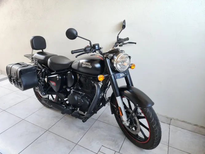 Royal enfield Classic 350 Dark 2023 8 mil km Aceitamos Troca