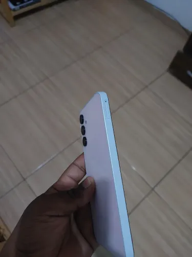 Vende se celular a 15