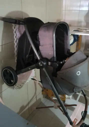 Kit Carrinho de Bebê Maxi-Cosi + Moisés + Bebê Conforto - Excelente Estado