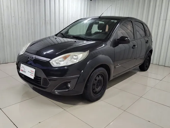 Ford Fiesta SE 1.6 8V Flex 5P 2014