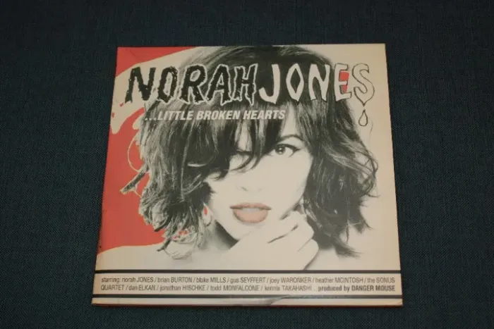 Norah Jones - Little Broken Hearts (Edição especial dupla, branca, colecionador com 180g)