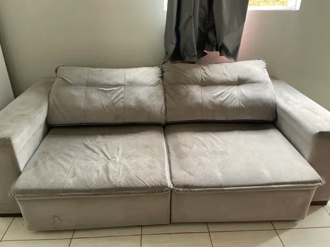 Sofá retratil
