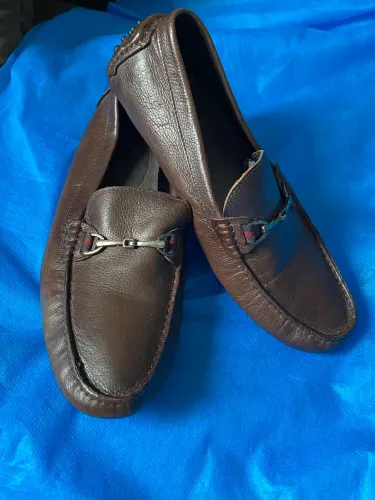 Sapato TAM 43 couro legítimo marca SAVELLI