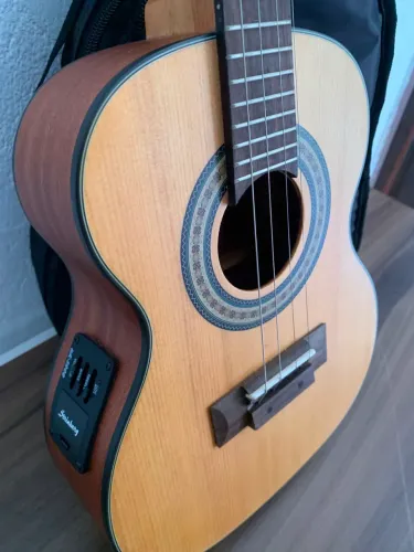 Cavaquinho strinberg