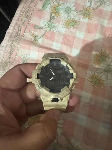 Relógio G Shock GA-700WM modelo 5522