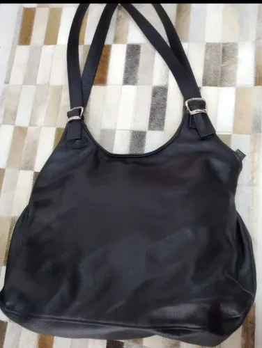 Bolsa grande em couro legítimo preto nova