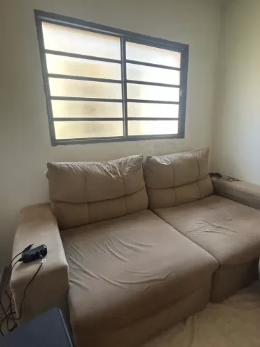 Sofá retrátil