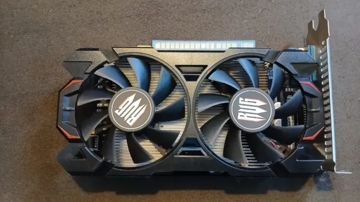 Placa de Vídeo Nvidia GeForce GTX 750 4GB GDDR5 128-bits Revenger (Completa na Caixa)