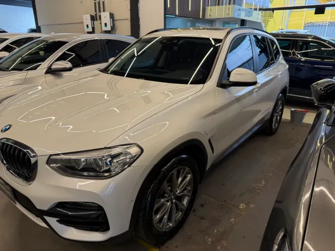 BMW X3 Xdrive 30E Turbo Híbrido AUT 2021