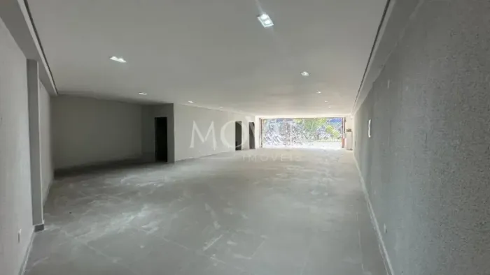 Ponto Comercial 205m² - Jd Satélite