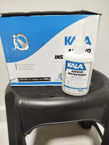 Cola instantânea - 100 g