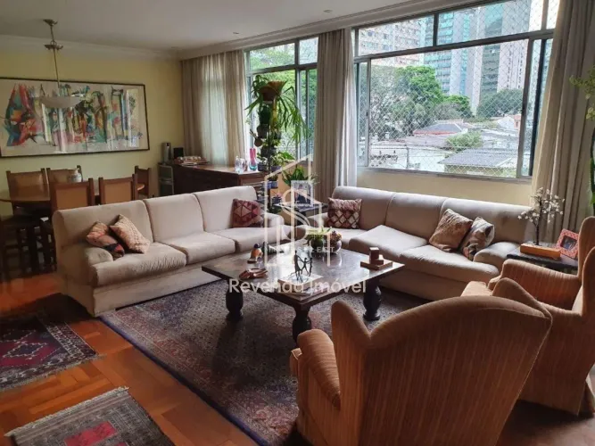 Condomínio Ilha das Palmas. Itaim Bibi, Apartamento á venda com 189m² 3 Dormitórios, 1 sui