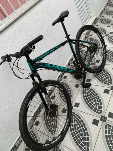 BICICLETA ARO 29 ALFAMEQ ALUMÍNIO E FREIO A ÓLEO 