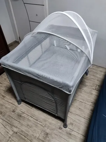 Berço infantil portátil