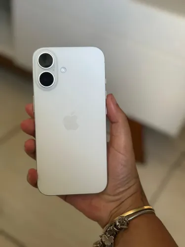 iPhone 16 128gb