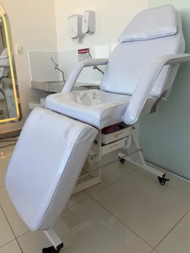 MACA MUITO NOVA PARA SEU AMBIENTE DE TRABALHO!
