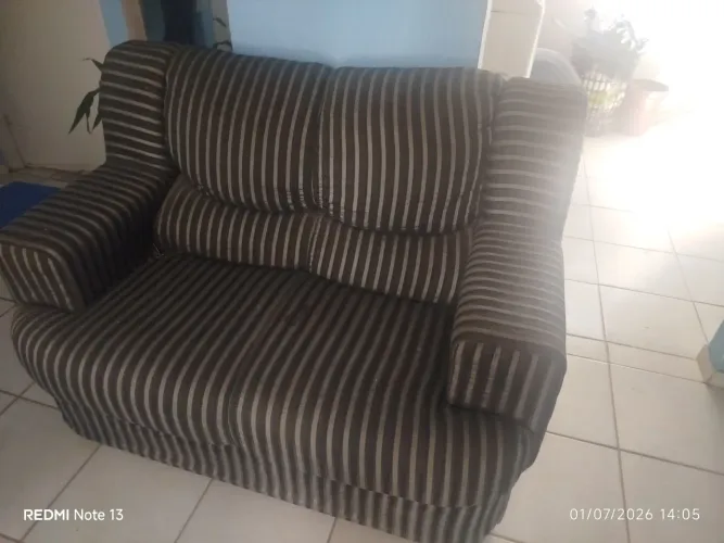 Sofá 2 lugares