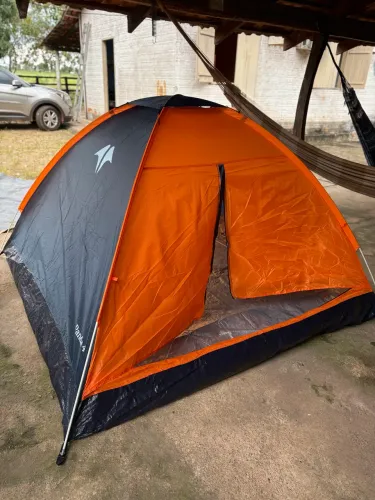 BARRACA DE ACAMPAMENTO