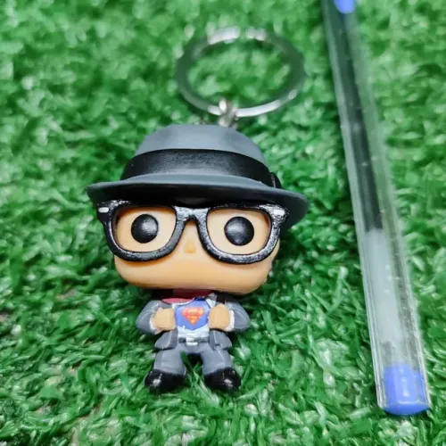 Mini Funk pop de chaveiro Clark kent