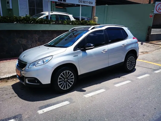 Pegeout 2008 IPVA 2026 por nossa conta. 1.6 automático completão. Carro está muito novo.