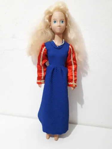Boneca Mattel