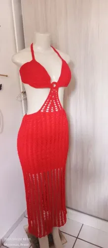 Vestido de crochê vermelho 
