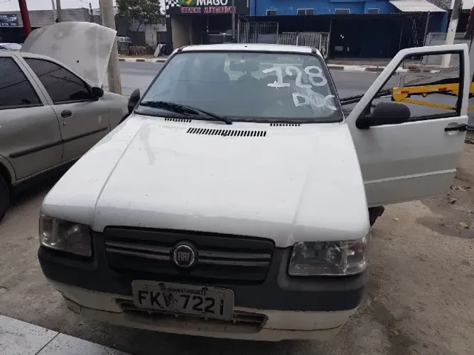 Fiat Uno Mille Economy 2013 4 Pts Retirada De Peças