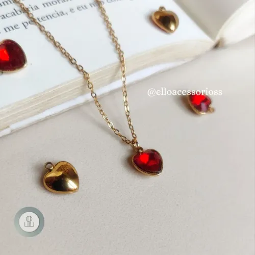 Colar feminino coração vermelho