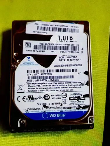 HD um TB wd blue WD c 1 a 97 ry 8 KZ