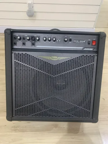 Amplificador para Teclado Oneal OCK 600X.