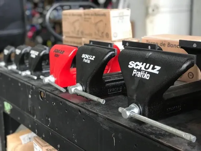 Torno Somar/Schulz Bancada ( morsa ) Novos 