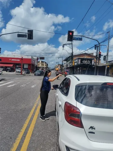 Panfletagem e Captação de Leads - Estratégia Comercial