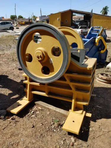 Britador de Mandíbulas para 50x30 Piacetini