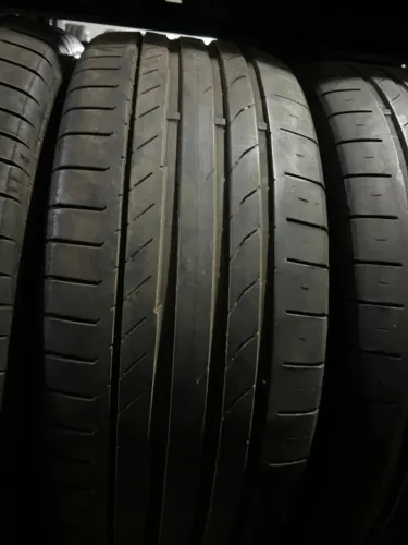 Pneu 235/55/18 Continental 70% Vida util