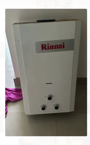 Aquecedor Rinnai 20 litros em perfeito estado.
