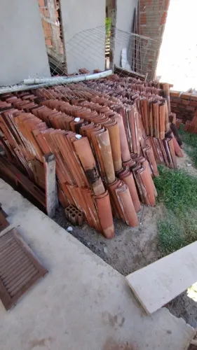 Telhas colonial de cerâmica