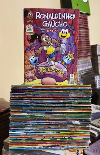 Ronaldinho gaúcho e a turma da Mônica 44 revistas 