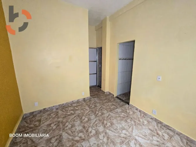 Casa com 2 dormitórios para alugar, 50 m² por R$ 750,00/mês - Parque Três Corações - Nova