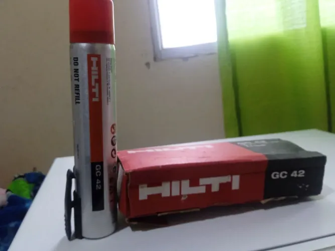 Cartucho de Cola de Contato Hilti GC 42 - Novo